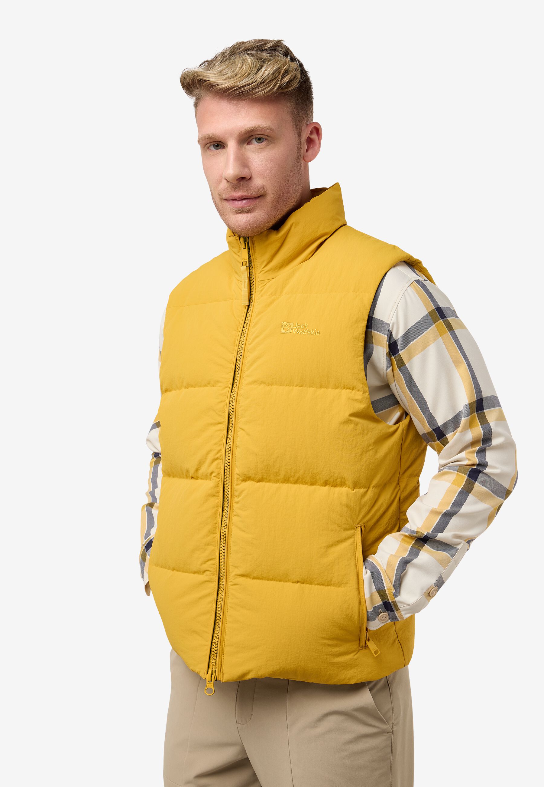 Gilet doudoune Levi's jaune taille XS neuf (D'occasion) à Martigny pour CHF 69 - retrait Gilet doudoune Levi's jaune taille XS neuf (D'occasion) à Martigny pour CHF 69 - retrait